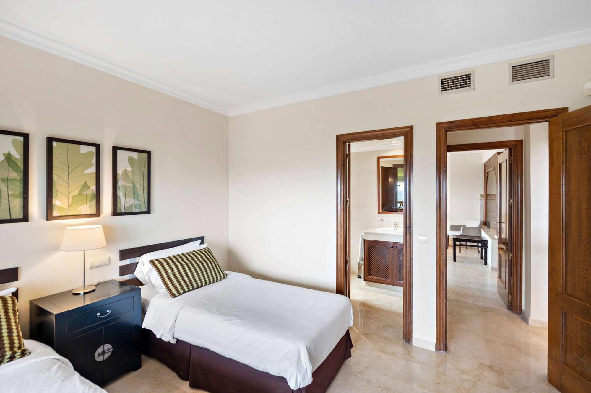 אפרטהוטל El Faro Wyndham Grand Costa Del Sol מראה חיצוני תמונה