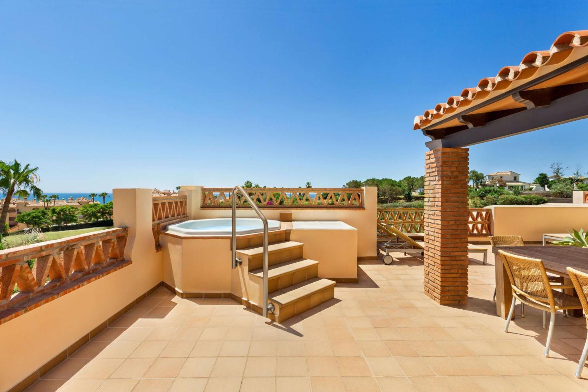 אפרטהוטל El Faro Wyndham Grand Costa Del Sol מראה חיצוני תמונה